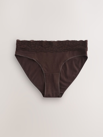 Slip de la Next pe bej
