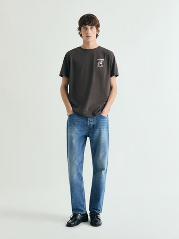 Scalpers T-Shirt in Braun: Vorderseite