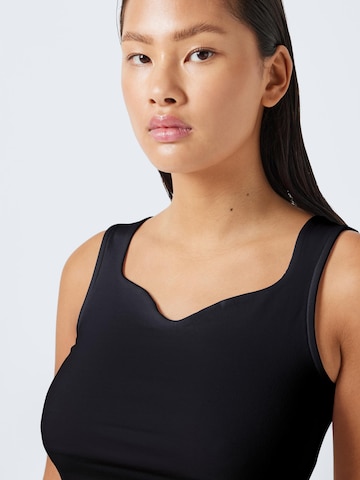 Noisy may Top 'Kerry' in Black
