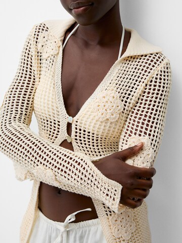 Cardigan Bershka en beige