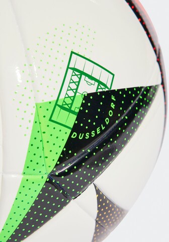 ADIDAS PERFORMANCE Ball in Weiß