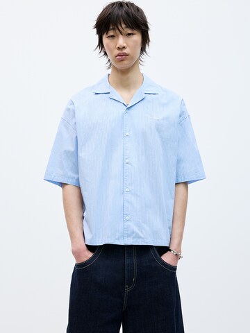 Pull&Bear Comfort fit Button Up Shirt in Blue