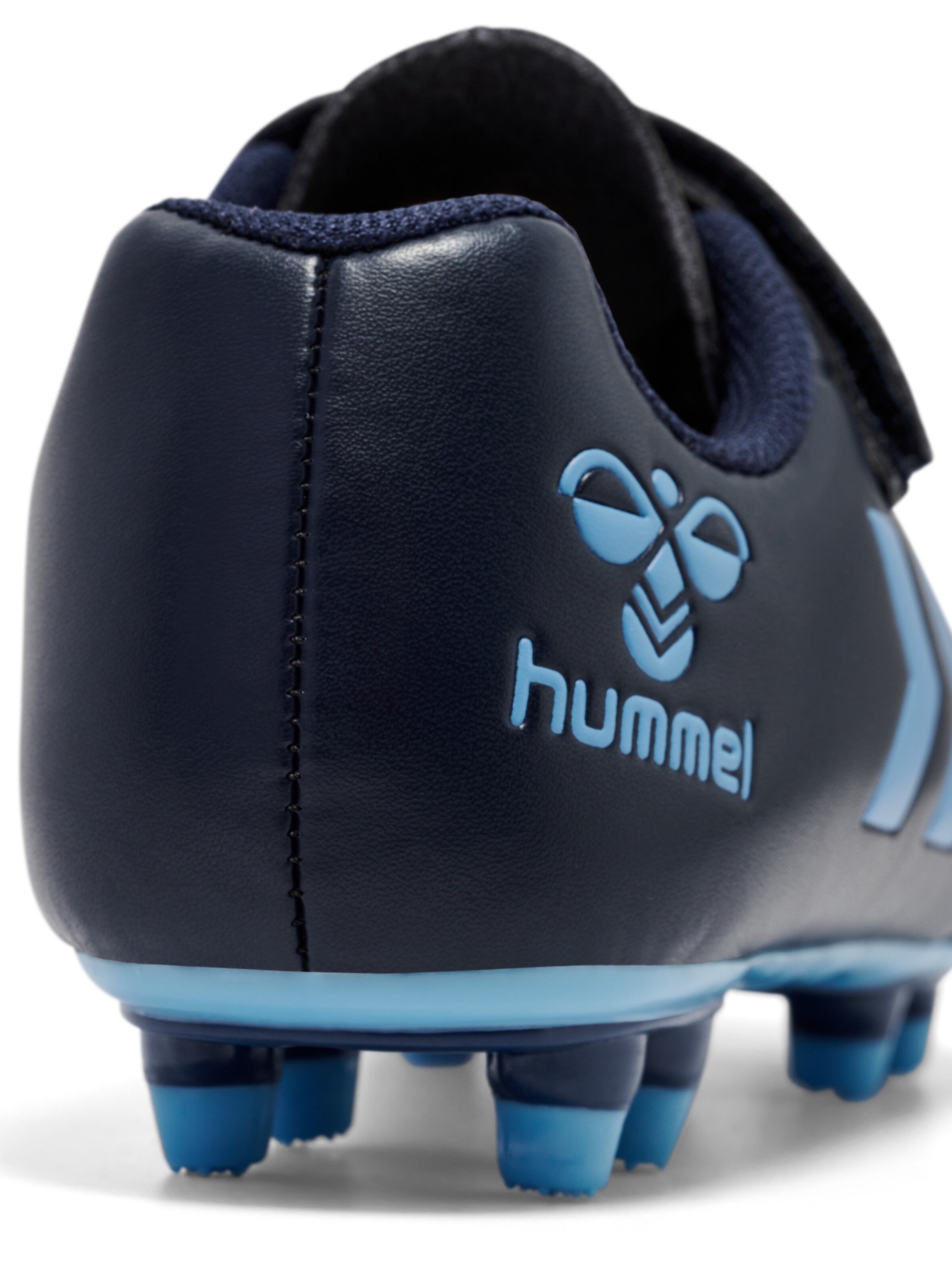 Hummel Sportschuh in Blau