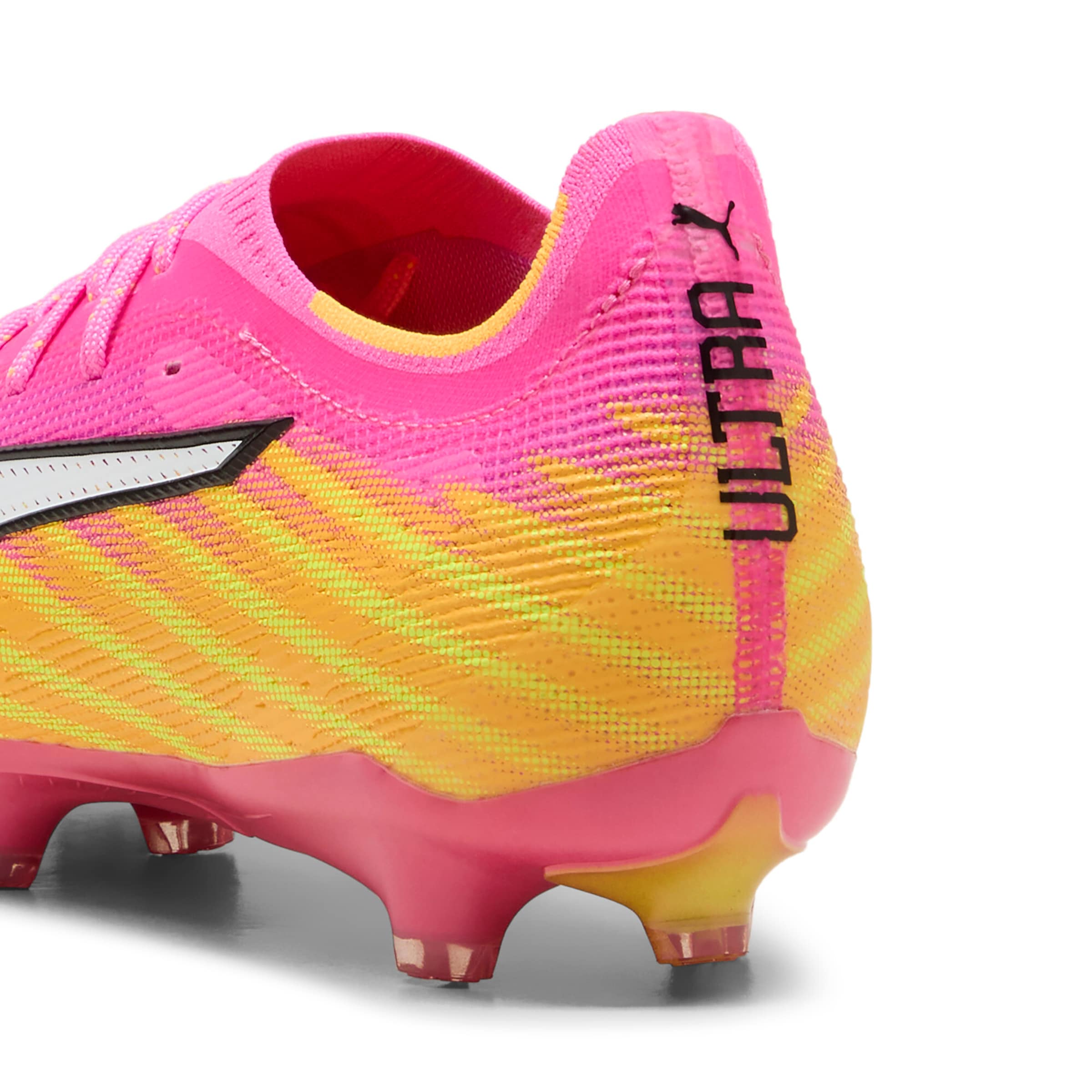 PUMA Soccer Cleats 'Ultra 6 Pro' in Pink