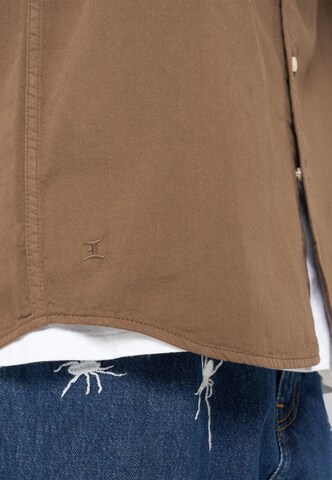 Maglietta 'Arlo' di EDWIN in marrone