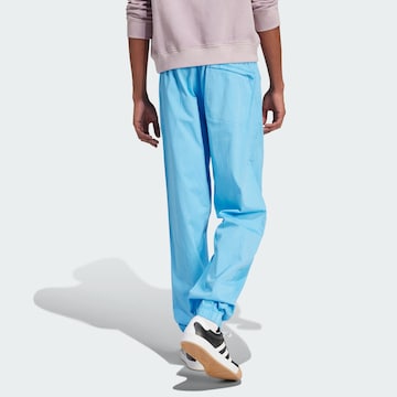Effilé Pantalon ADIDAS ORIGINALS en bleu