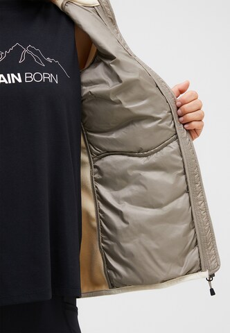Veste de sport PEAK PERFORMANCE en marron
