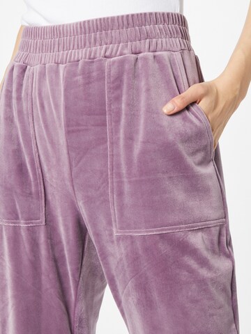 Hunkemöller Tapered Pants in Purple