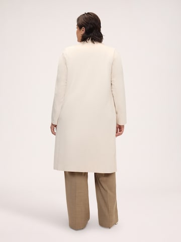 Fiorella Rubino Tussenjas in Beige