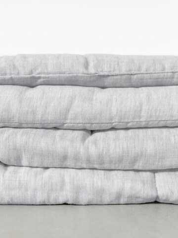 Marc O'Polo Blankets 'Soletta' in Grey