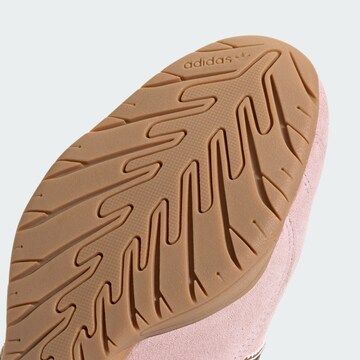 ADIDAS ORIGINALS Низкие кроссовки 'Adiracer' в Ярко-розовый