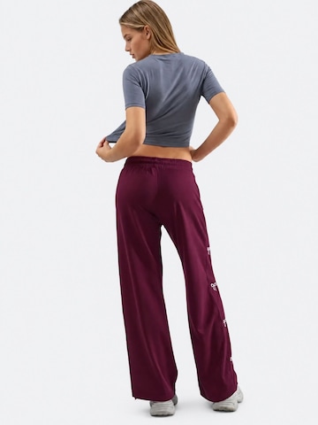 Lady Bersan Trousers 'Jogginghose' in Red
