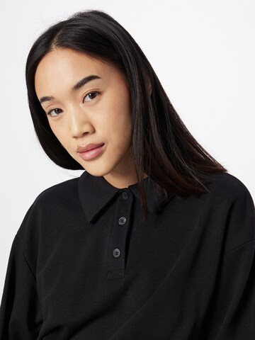 Monki Sweatshirt in Zwart