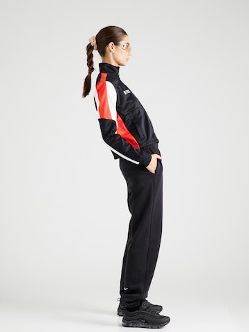 Nike Sportswear Overgangsjakke i sort