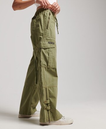 Superdry Wide leg Cargo Pants in Green