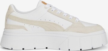 Baskets basses PUMA en blanc