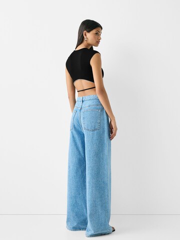 Bershka Тениска в черно