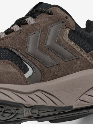 Hummel Sportschuh 'MARATHONA REACH' in Braun