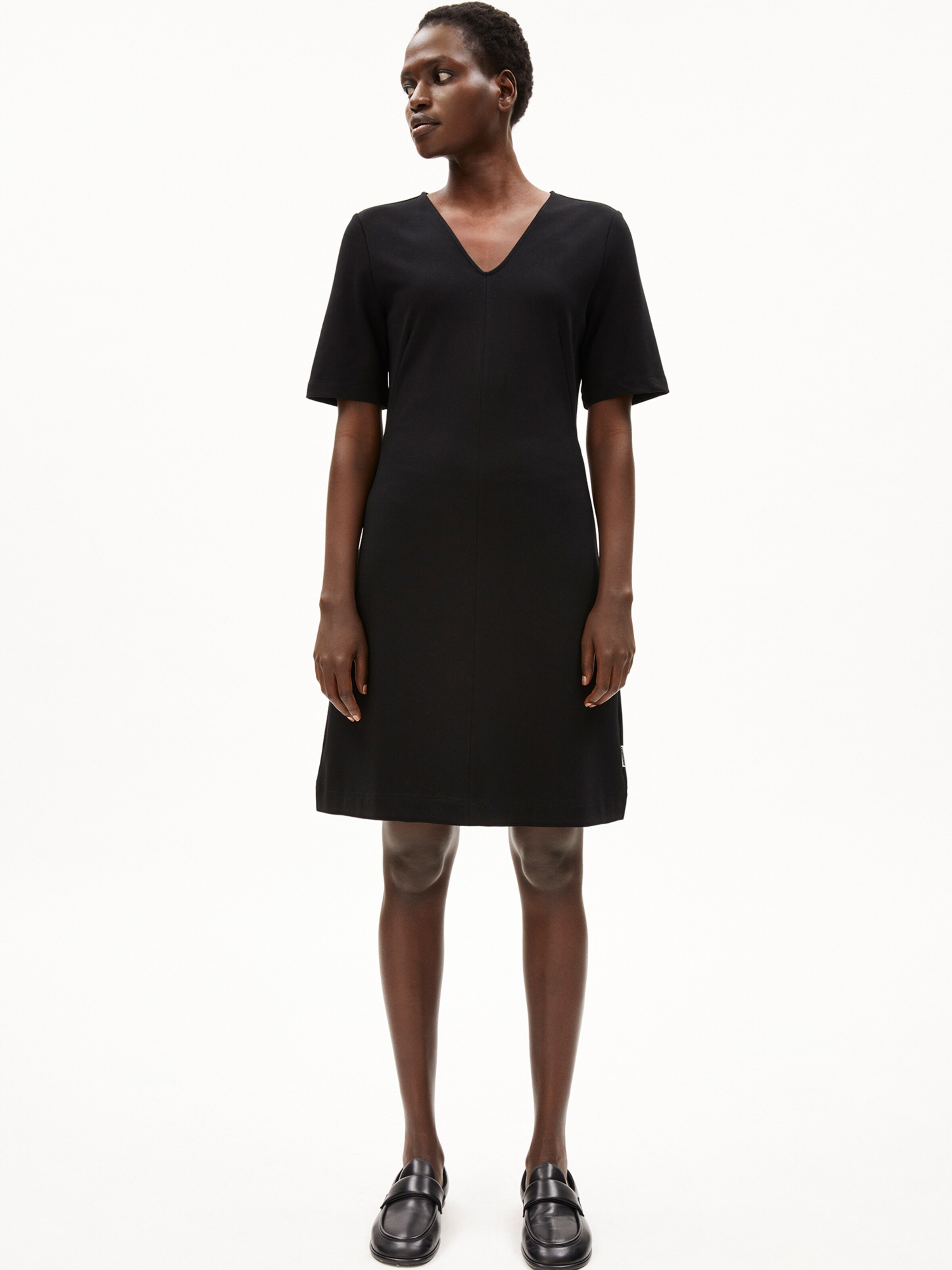 ARMEDANGELS Jurk ' LESJAA ' in Zwart