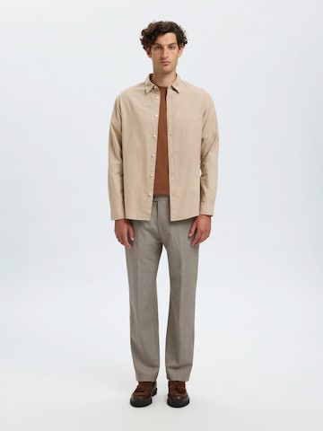 Slim fit Camicia 'SLHOWEN' di SELECTED in beige