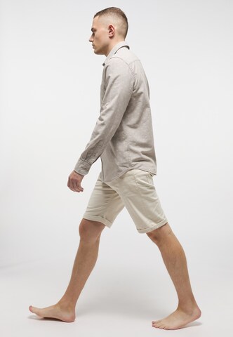 MUSTANG Regular Hose 'Chicago' in Beige