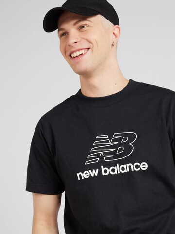 new balance T-Shirt in Schwarz