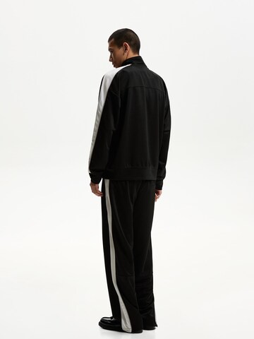 Loosefit Pantalon Bershka en noir