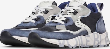 Baskets basses 'CLUB01.' Voile blanche en bleu : devant