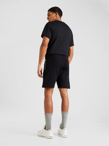 regular Pantaloni 'Q-Series' di BALR. in nero