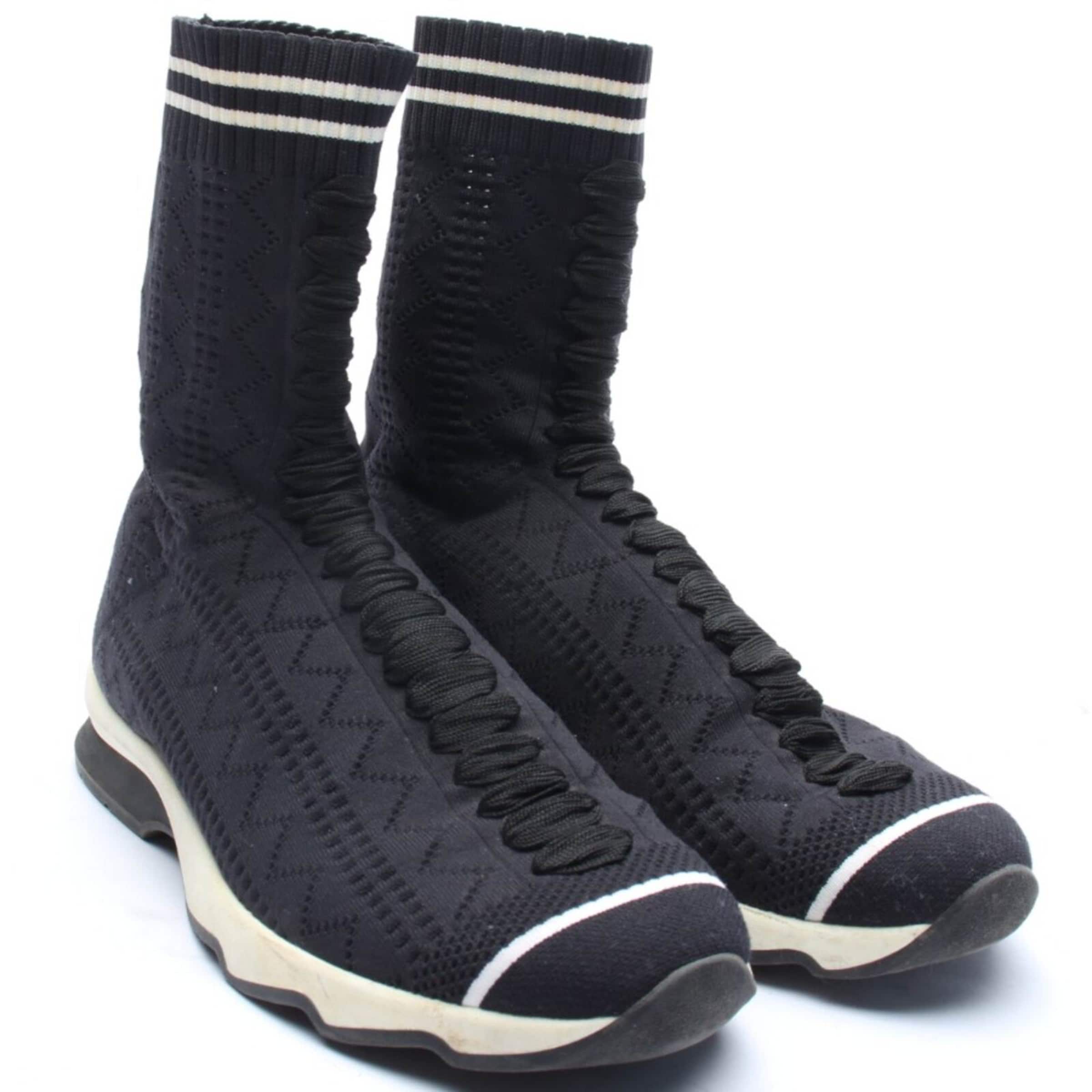 Fendi Dress Boots in 39 in Black: front