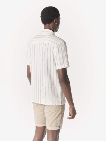 KOROSHI - Ajuste regular Camisa en blanco