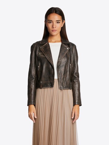 Rich & Royal Between-Season Jacket in Black: front