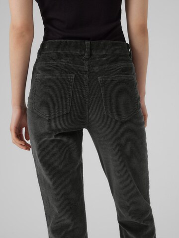 Regular Pantalon 'BRENDA' VERO MODA en gris