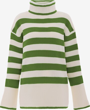 BLONDA Sweater in Green: front