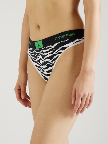 melns Calvin Klein Underwear Stringu biksītes: no priekšpuses