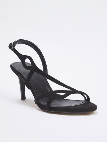 Sandalo di Trendyol in nero: frontale