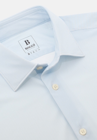 Coupe regular Chemise Boggi Milano en bleu