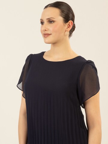 APART Chiffonkleid in Blau