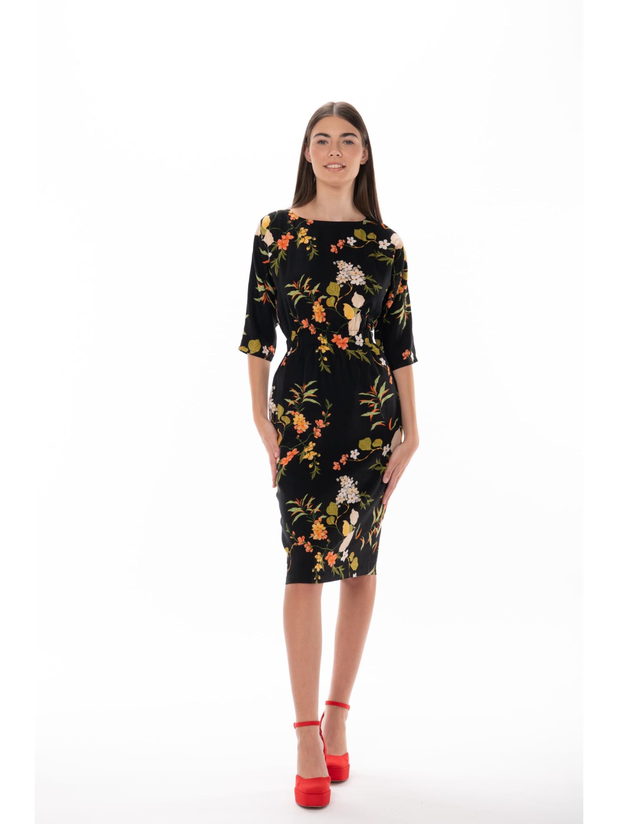 Couture de Marie Jurk 'Floral Midi Dress with Draped Waist – Black – Lise' in Zwart
