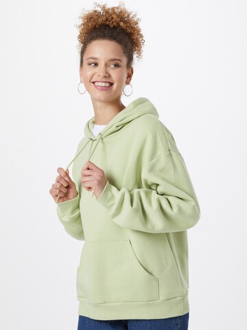 Monki Sweatshirt in Green: front