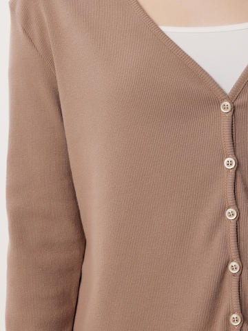Pigiama di Happiness İstanbul in beige