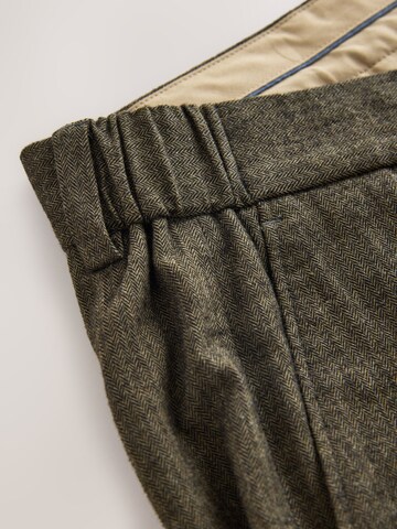 Next Regular Hose in Grün