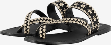 IZIA T-bar sandals in Black