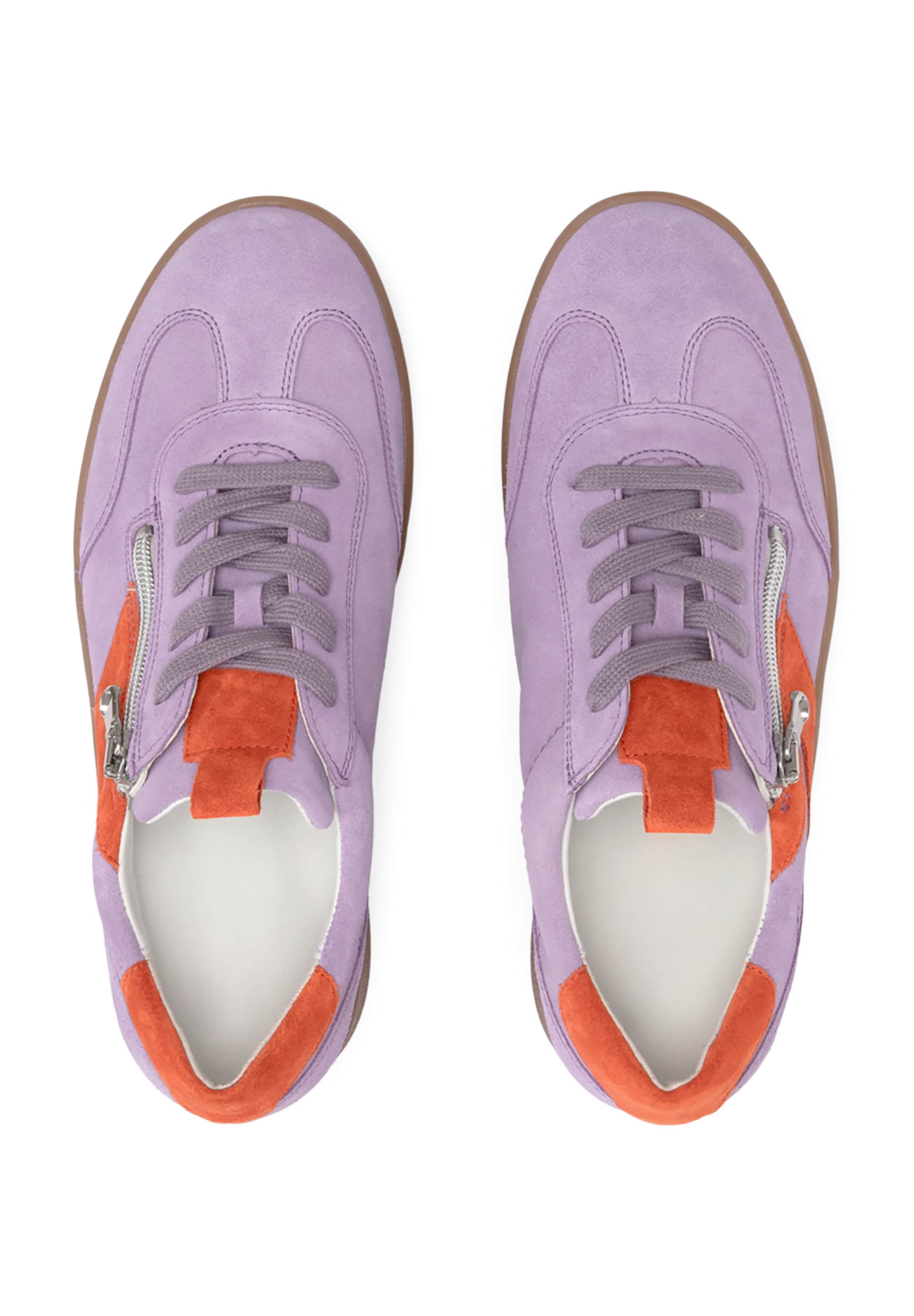 Sneaker bassa di VITAFORM in rosa