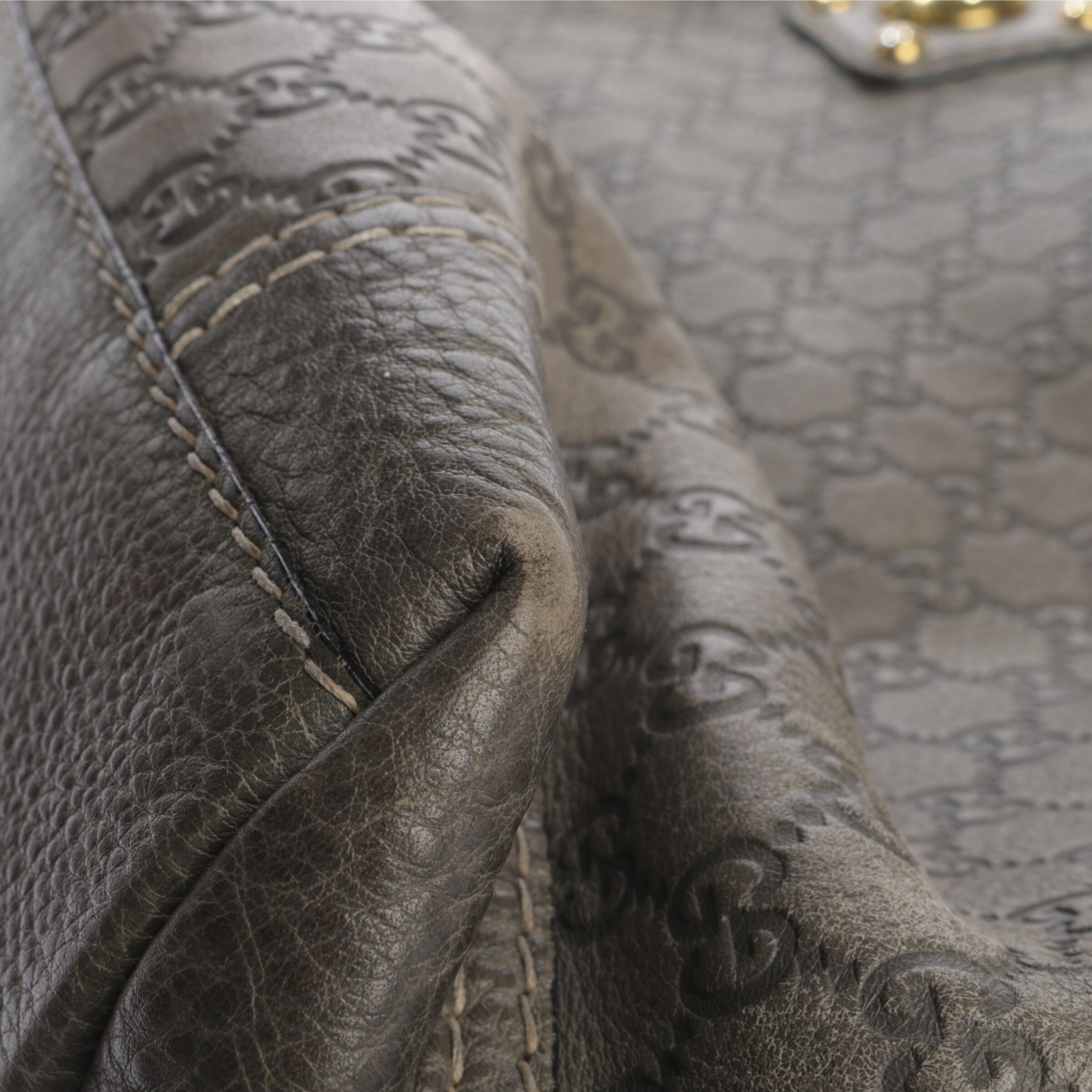 Gucci Bag in One size in Grey