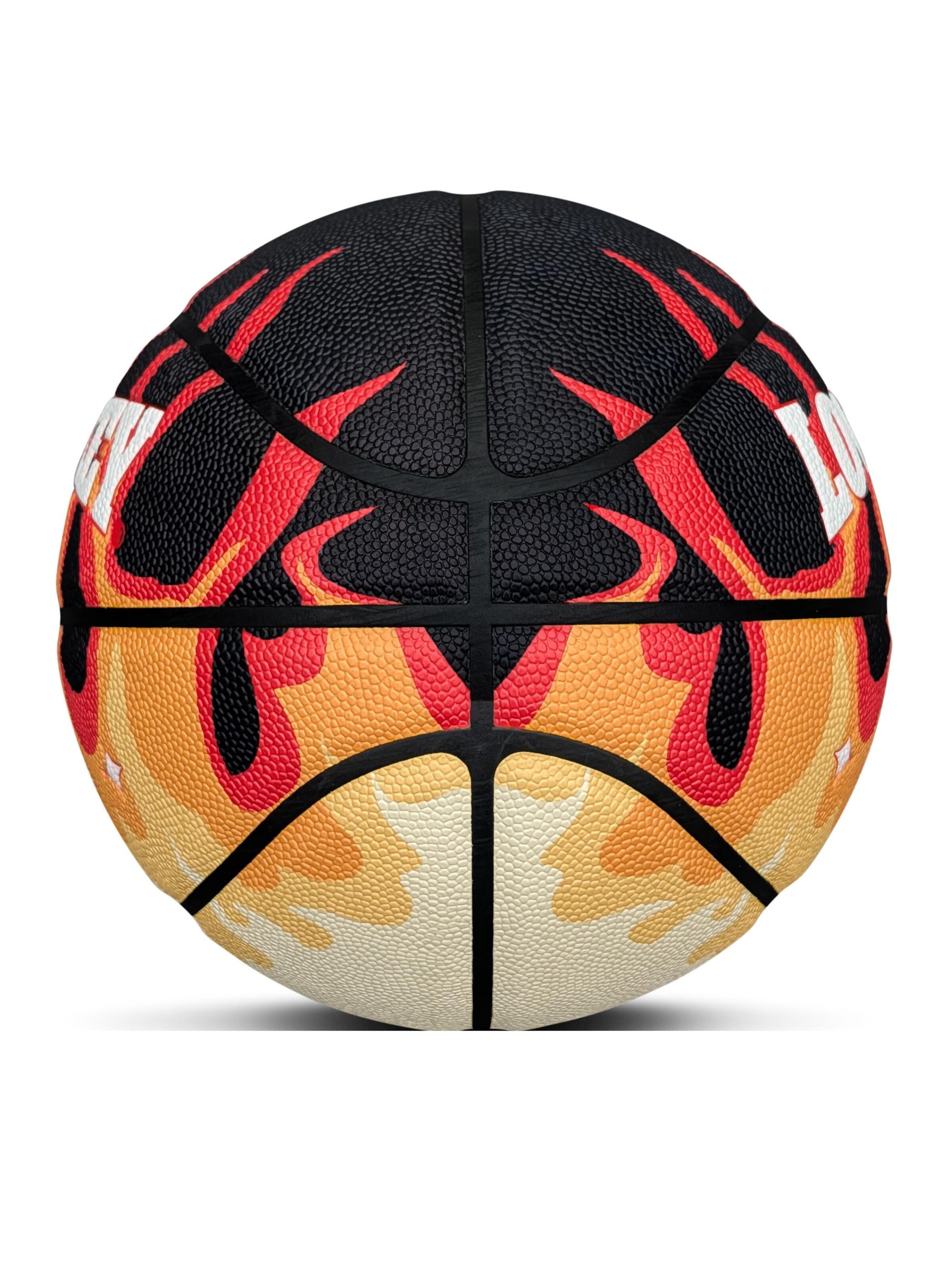 Lowkey Boll 'Red Flame Basketball Größe 7 | Rote Flammen Y2K Design Hot Rod' i röd