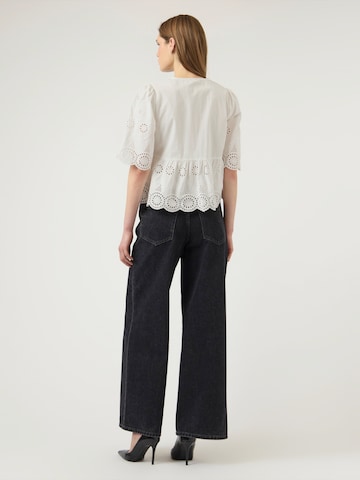 YAS - Blusa 'YASCORNELIA' en blanco