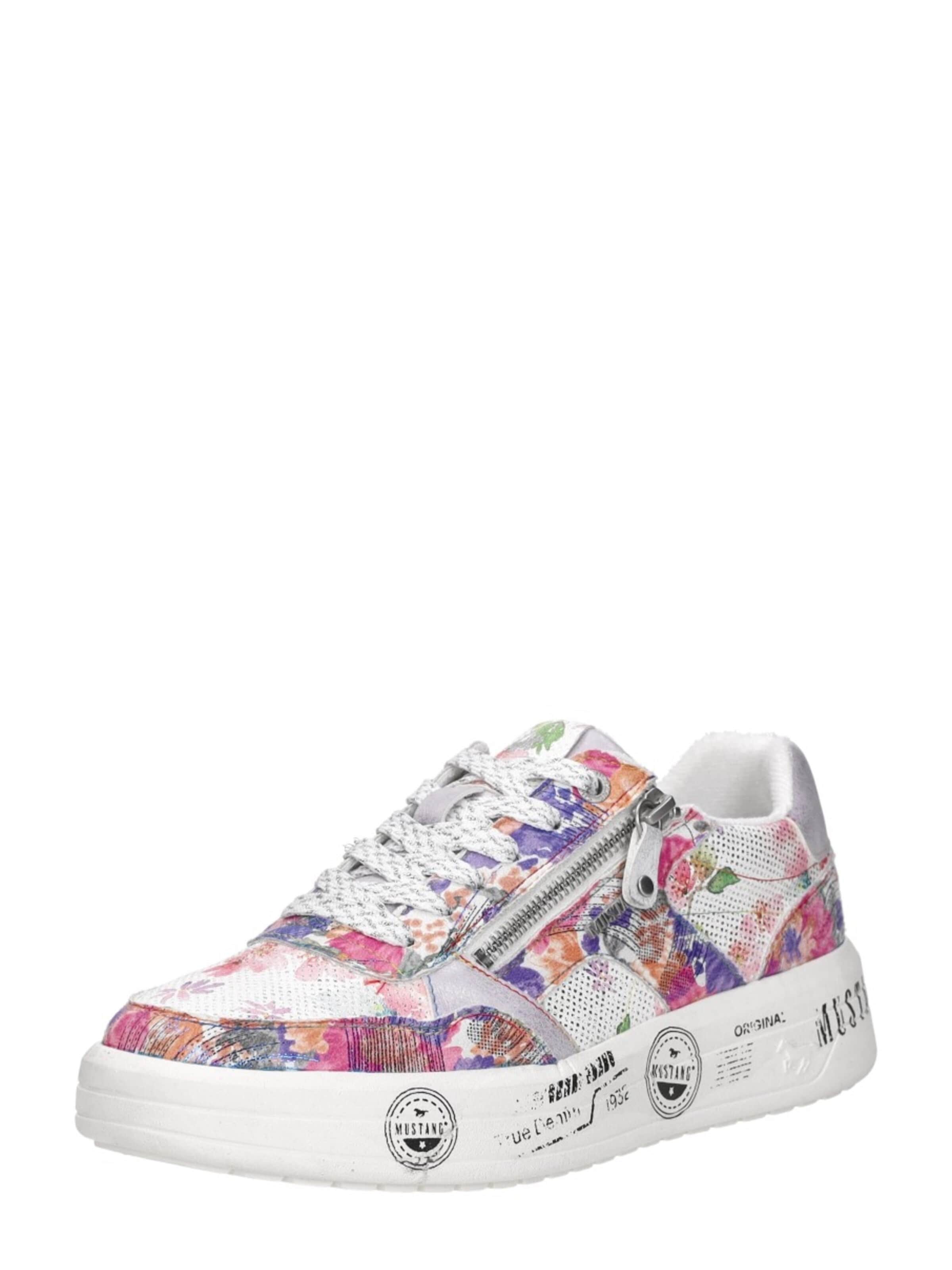 Baskets basses 'Sneakers Laag' MUSTANG en blanc