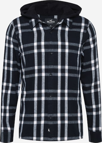 HOLLISTER Button Up Shirt in Black: front