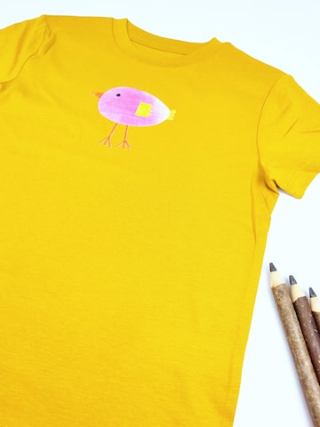 MelaDi Shirt 'Lila Vogel' in Gelb